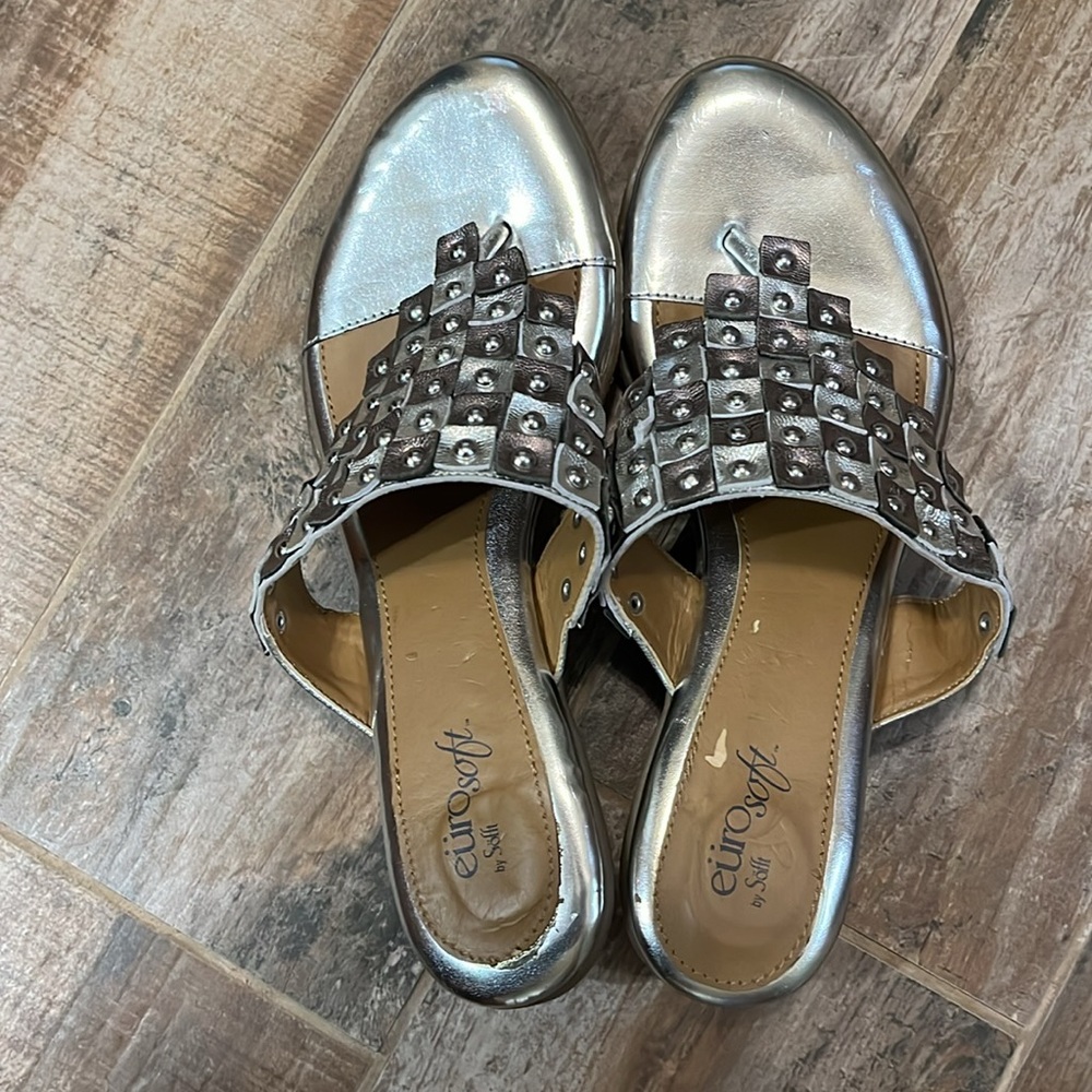 Eurosoft by Sofft Sandals 8.5 Medium - Picture 2 of 6